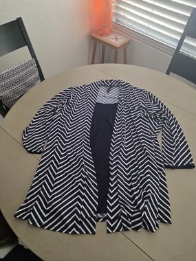 Striped Open Front Women’s Blouse- Navy & White